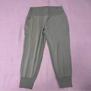 Athleta women’s Soho Jogger Pants Cast size LP large